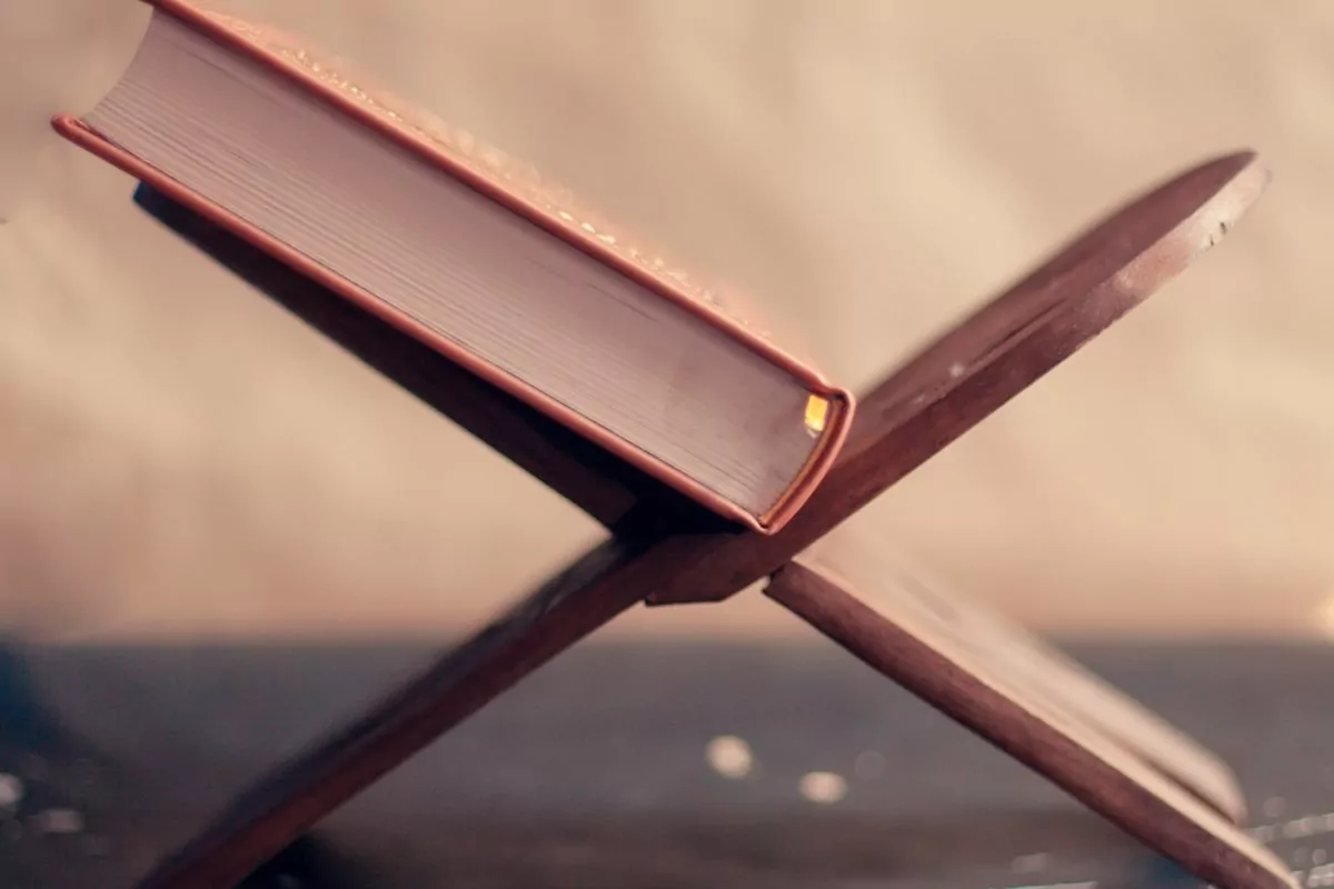 How To Make A Book Stand